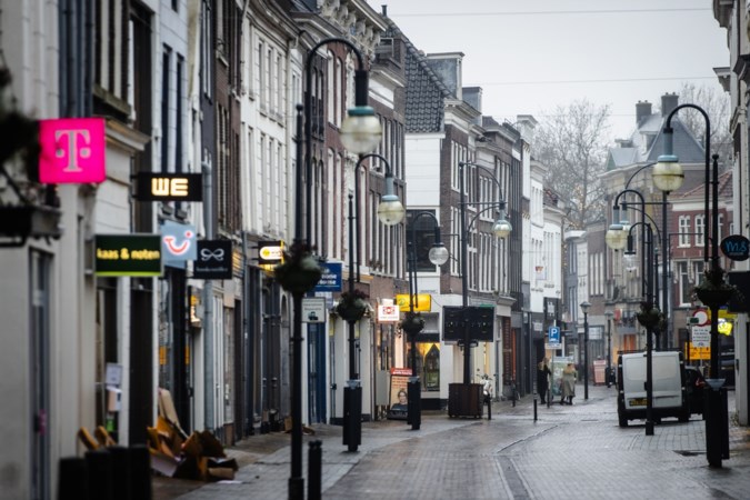 Burgemeesters: begrip voor winkeliers, maar rechtszaak lost niets op