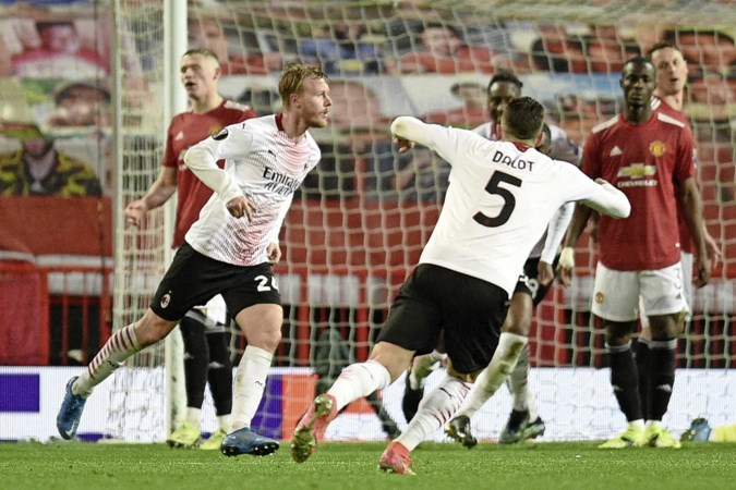 AC Milan deelt in slotfase tik uit aan Manchester United; Tottenham en Arsenal doen wel goede zaken