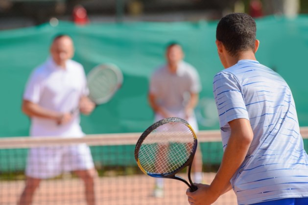 Tennisclub Reuver krijgt toestemming van gemeente Beesel om tennissers vanaf 27 jaar te laten dubbelen