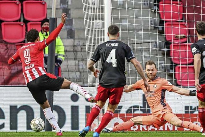 PSV weet ook topper tegen Feyenoord niet te winnen