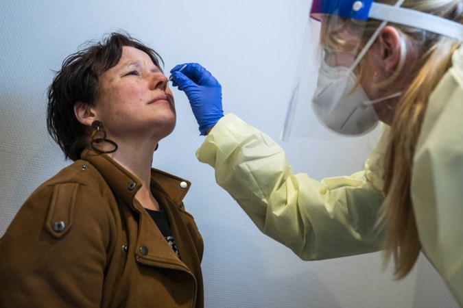 Weekcijfers RIVM: aantal nieuwe coronagevallen loopt op