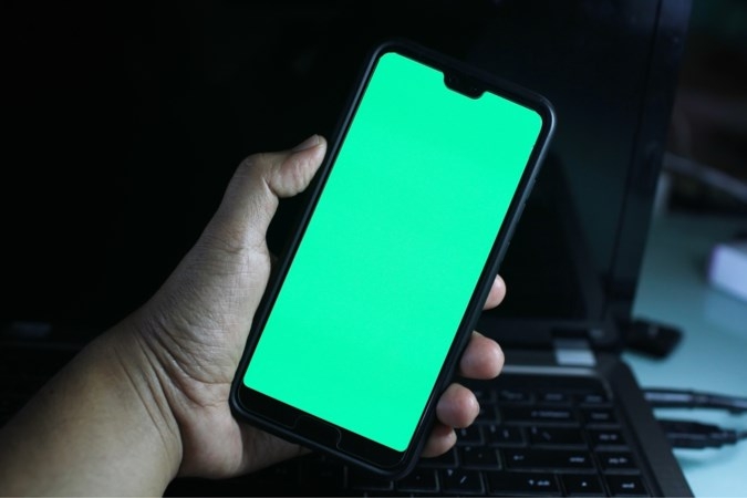 Inval in telefoonwinkel Vaals na omvangrijke fraude met simkaarten - De Limburger