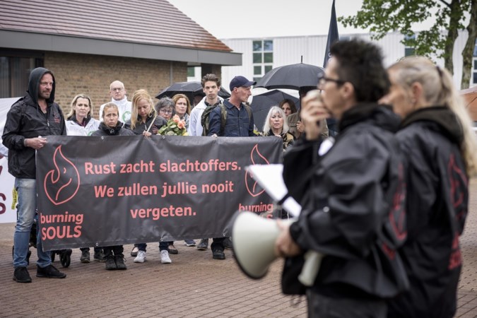 Onderzoeksraad: aanpak stalbranden schiet tekort
