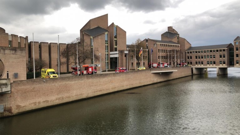 Provinciehuis in Maastricht gedeeltelijk ontruimd vanwege brand