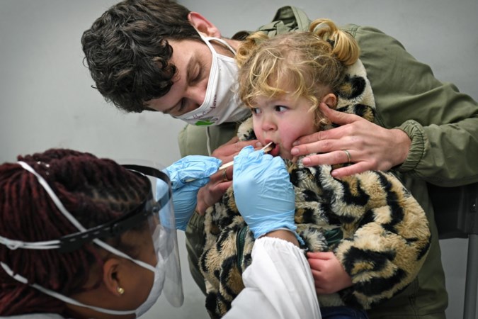 Aantal corona-infecties in Limburg opnieuw gegroeid, vooral jongeren vaker besmet