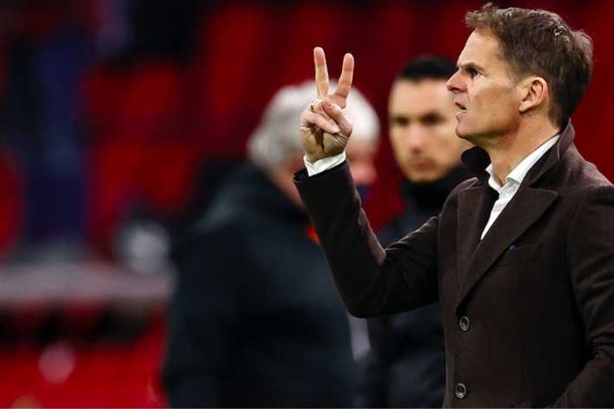 De Boer geniet van Oranje maar wijst ook op belang van doelsaldo