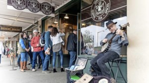 Jubilerende keten Starbucks maakte koffiedrinken hip: ‘Een geniaal concept’