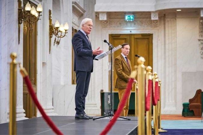 Informateur Tjeenk Willink gaat het anders doen: ‘Kan niet op oude manier’