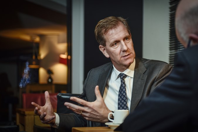 Hoogste baas Rabobank gaat in de fout met illegale verhuur