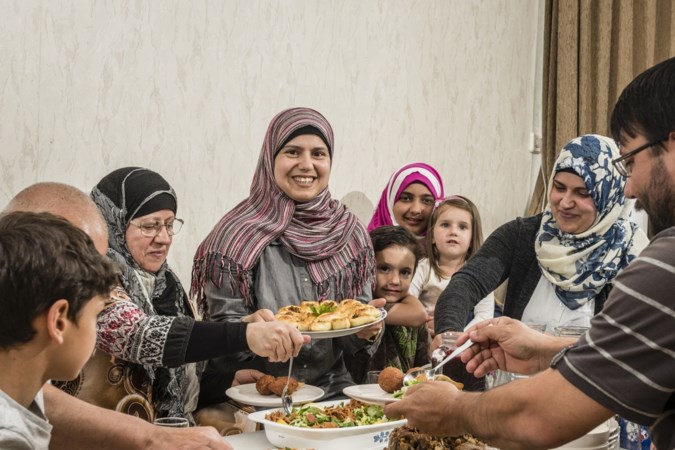 Moskeeën roepen moslims op ramadan thuis met gezin te vieren