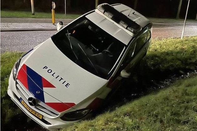 Wilde achtervolging in Heerlen: twee agenten lichtgewond