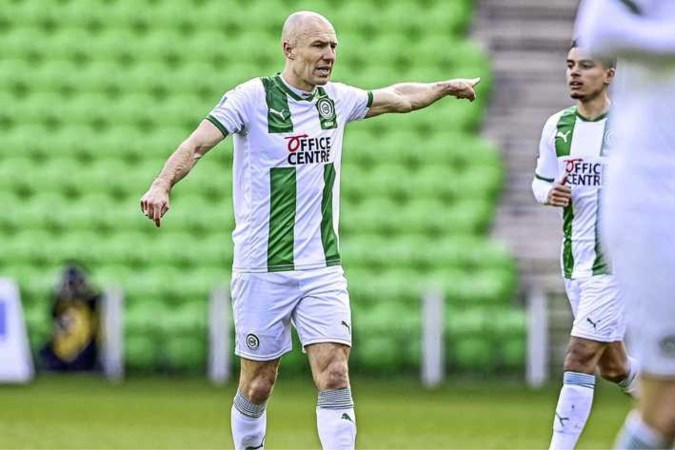 FC Groningen blijft met kater achter na rentree Arjen Robben