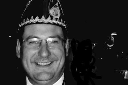 Vlaggen als eerbetoon voor overleden oud-prins van Vlodrop