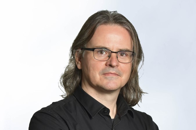Column: Voor het eerst sinds de oorlog een niet-CDA’er als gouverneur, maar jaren te laat voor de sjaele uit Roermond