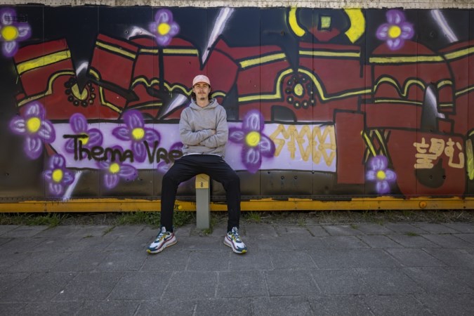 Graffitiartiest Dominic kleurt schandvlek tussen Brunssum en Merkelbeek: ‘Wat een verschil’ 