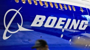 Vliegtuigbouwer Boeing blijft verlies lijden door coronacrisis