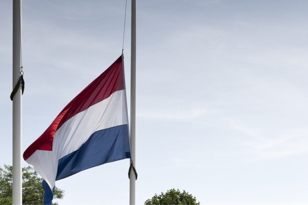 Roermond vraagt inwoners vlag uit te hangen op 4 en 5 mei