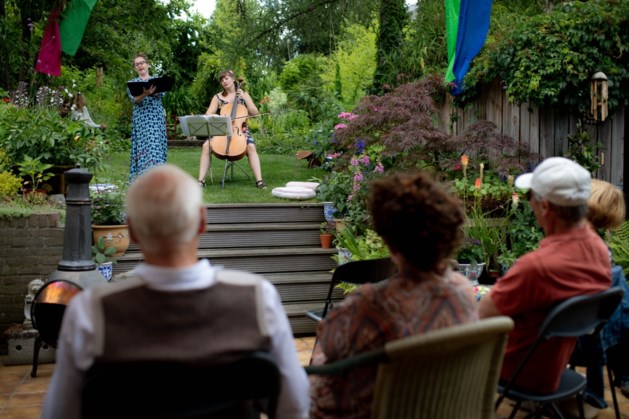 Thuistheater in Venlo: wie wil er deze zomer een Shakespearevoorstelling in de tuin?