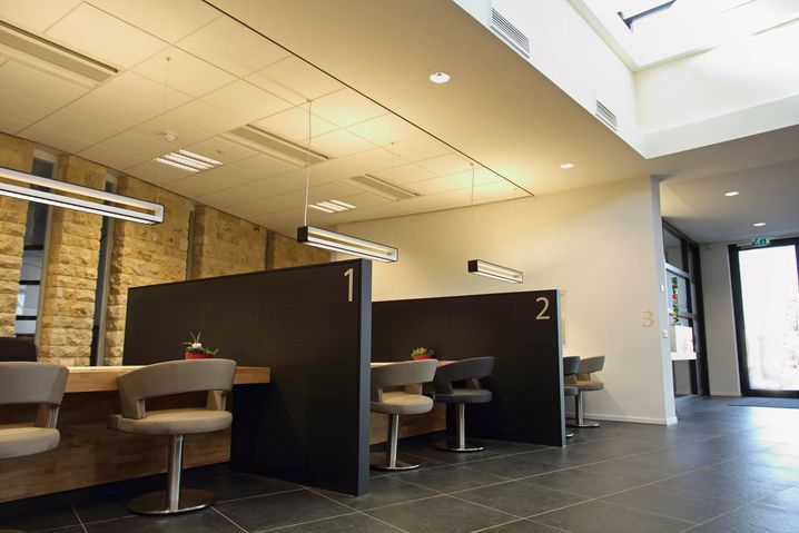 Gemeentehuis Voerendaal gesloten op Bevrijdingsdag en Hemelv... - De Limburger