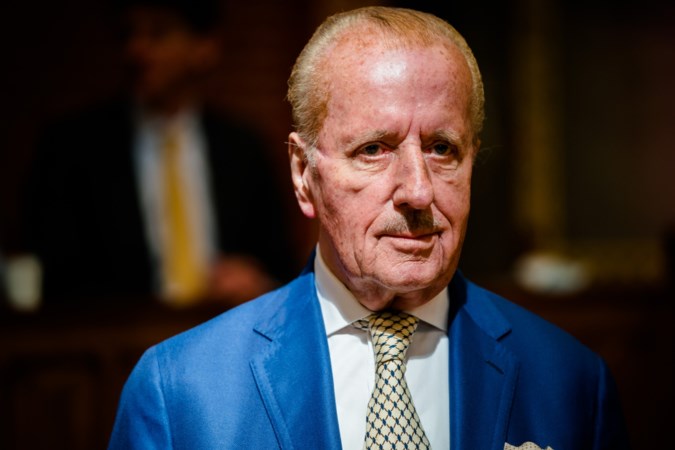 Hiddema: bevrijdingsdagposter van FVD ‘niet smaakvol en stom’