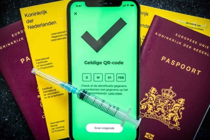 Commentaar: Aan het coronapaspoort zitten haken en ogen, maar het is de sleutel naar meer vrijheden