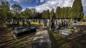 Maastricht ruimt 861 grafstenen op begraafplaats Tongerseweg