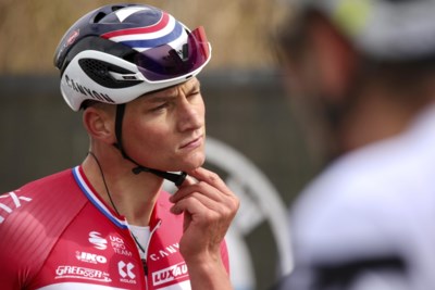 Alleskunner Mathieu van der Poel begint met zege aan olympische missie