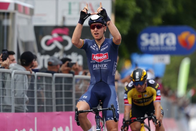 Dylan Groenewegen sprint in eerste massasprint na horrorcrash naar vierde plek