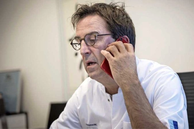 Gommers verwacht in het najaar opnieuw drukte in ziekenhuizen