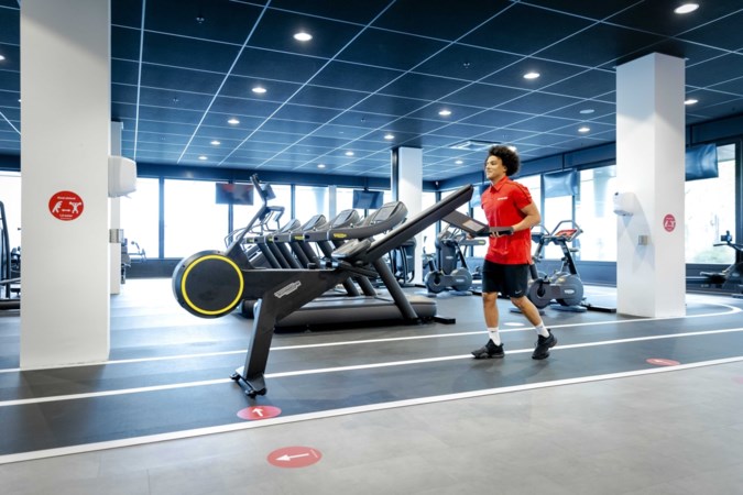 Nederlanders staan te trappelen voor de sportschool: ‘Thuis motiveert niemand me’