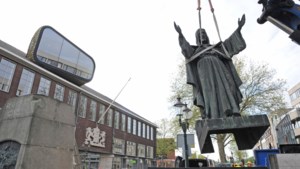 Honderdjarig Heilig Hartbeeld op Keulsepoort in Venlo krijgt een schoonmaakbeurt