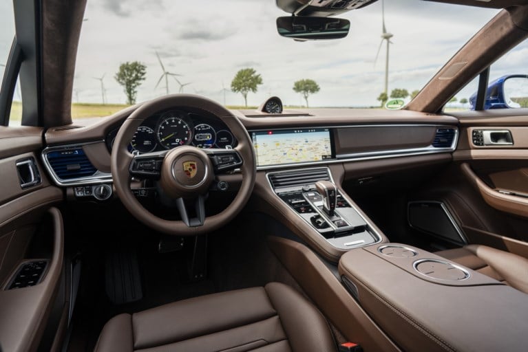 Porsche Panamera: twee voor de prijs van...