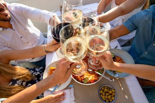 De lekkerste zomerwijnen getest: de zon in je glas
