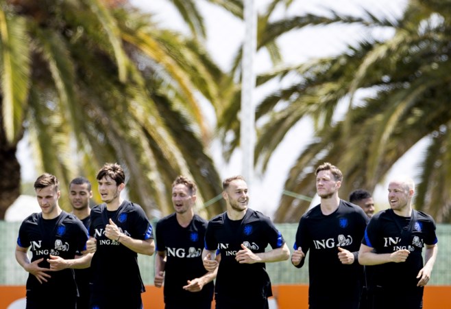 Wout Weghorst: ‘Mijn vriendin zag het verlossend bericht toen ik met de kinderen in de speeltuin zat’