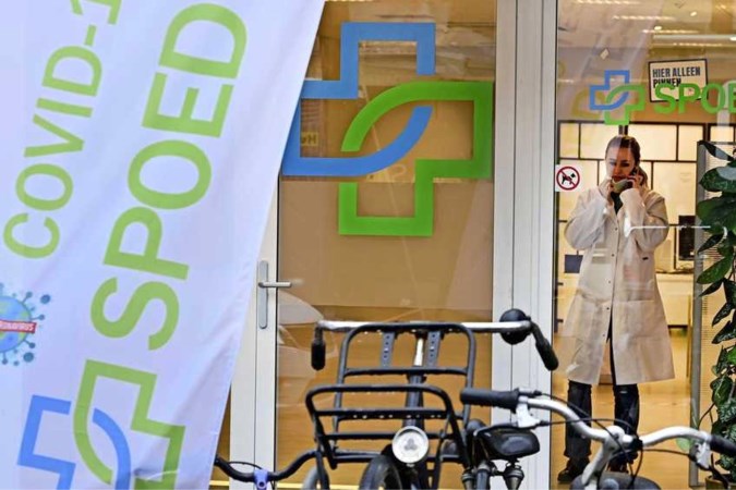 Chaotische taferelen rond coronatesten voor buitenlandse reis