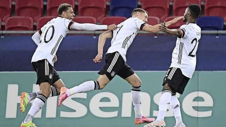 Schuurs scoort, maar Jong Oranje mist EK-finale