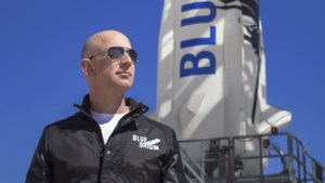 Jeff Bezos eerder de ruimte in dan Elon Musk en Richard Branson