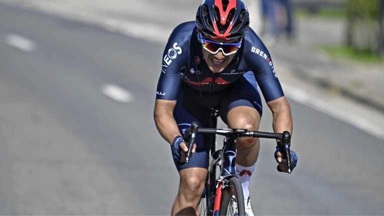 Van der Poel raakt leiding kwijt, Dumoulin kan niet met de beste klimmers mee