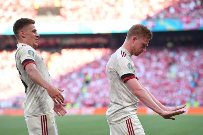 Weergaloze Kevin De Bruyne verhindert Deense stunt na drama Christian Eriksen