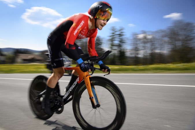 Tourwinnaar Pogacar om Sloveense tijdrittitel afgetroefd door Tratnik