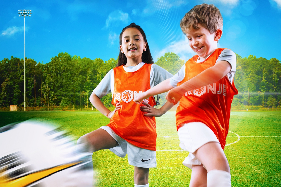 Dresscode Oranje voor Oranjefestival bij Rood Groen LVC'01 in Lemiers - De Limburger