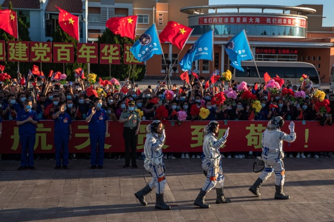 China zet hoog in met ruimtevaartprogramma, eerste bemande vlucht in vijf jaar onderweg
