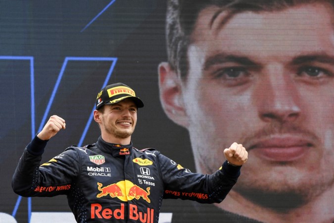 Jos Verstappen na glorieuze overwinning van zoon Max: ‘Dit is prachtig voor de sport, maar wat minder voor de vader’