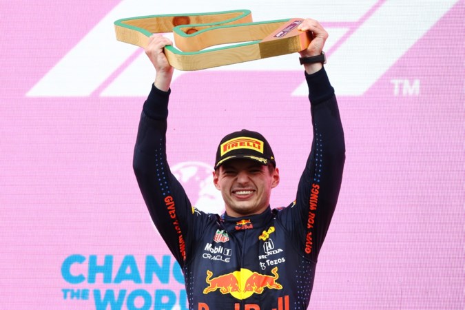 Max Verstappen doorbreekt hegemonie Mercedes: ‘Wil nog veel vaker domineren’