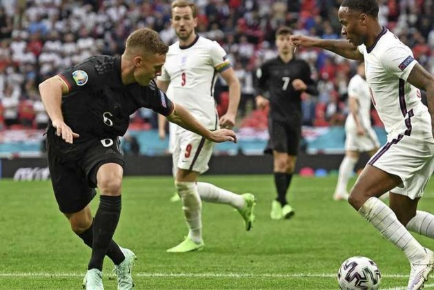 Sterling en Kane leiden Engeland op Wembley langs Duitsland 