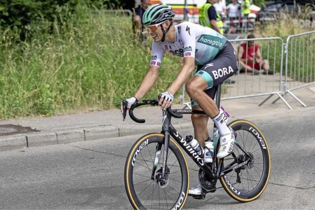 Duitse wielrenner Politt wint twaalfde etappe Tour de France... - De