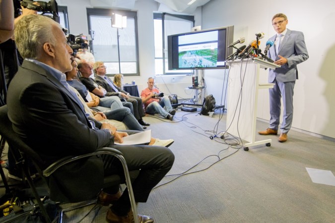 Justitie in Limburg kan al jaren niet om Peter R. de Vries heen: ‘Hadden maar meer mensen zoveel lef als hij’