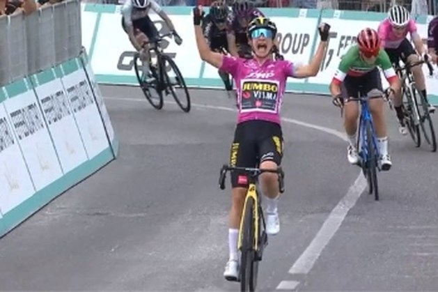 Marianne Vos pakt haar dertigste etappezege in Giro d’Italia