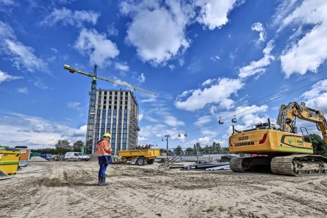 Floriade in Almere opent over negen maanden, maar zoekt nog naar miljoenen, en nodigt Holland Heineken House uit