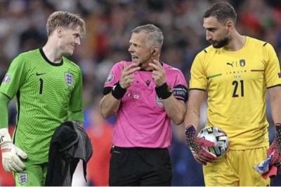 IJzersterk afscheid Björn Kuipers in EK-finale